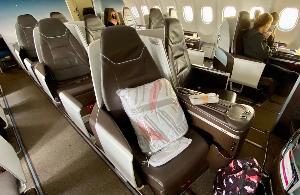 Review: Hawaiian Airlines (A330) First Class From JFK to HNL - The